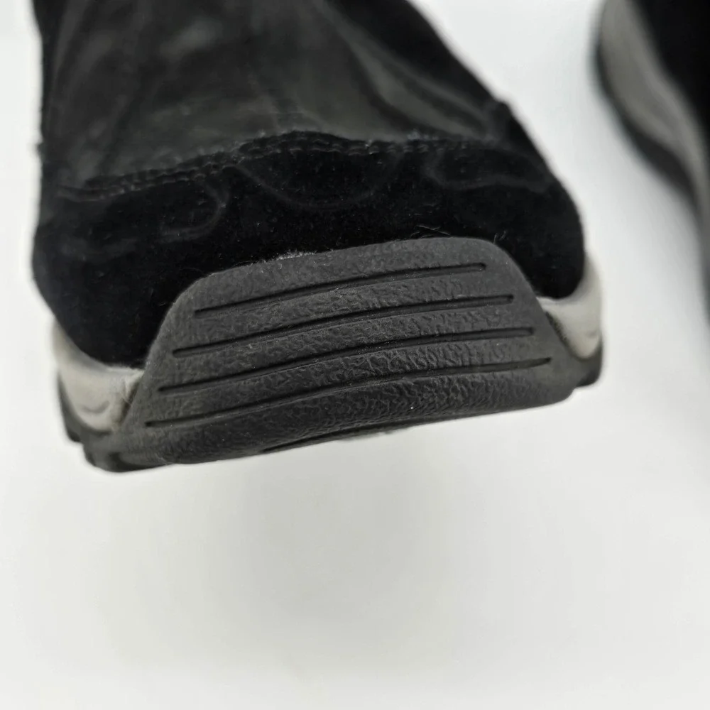 Clarks conquer cold